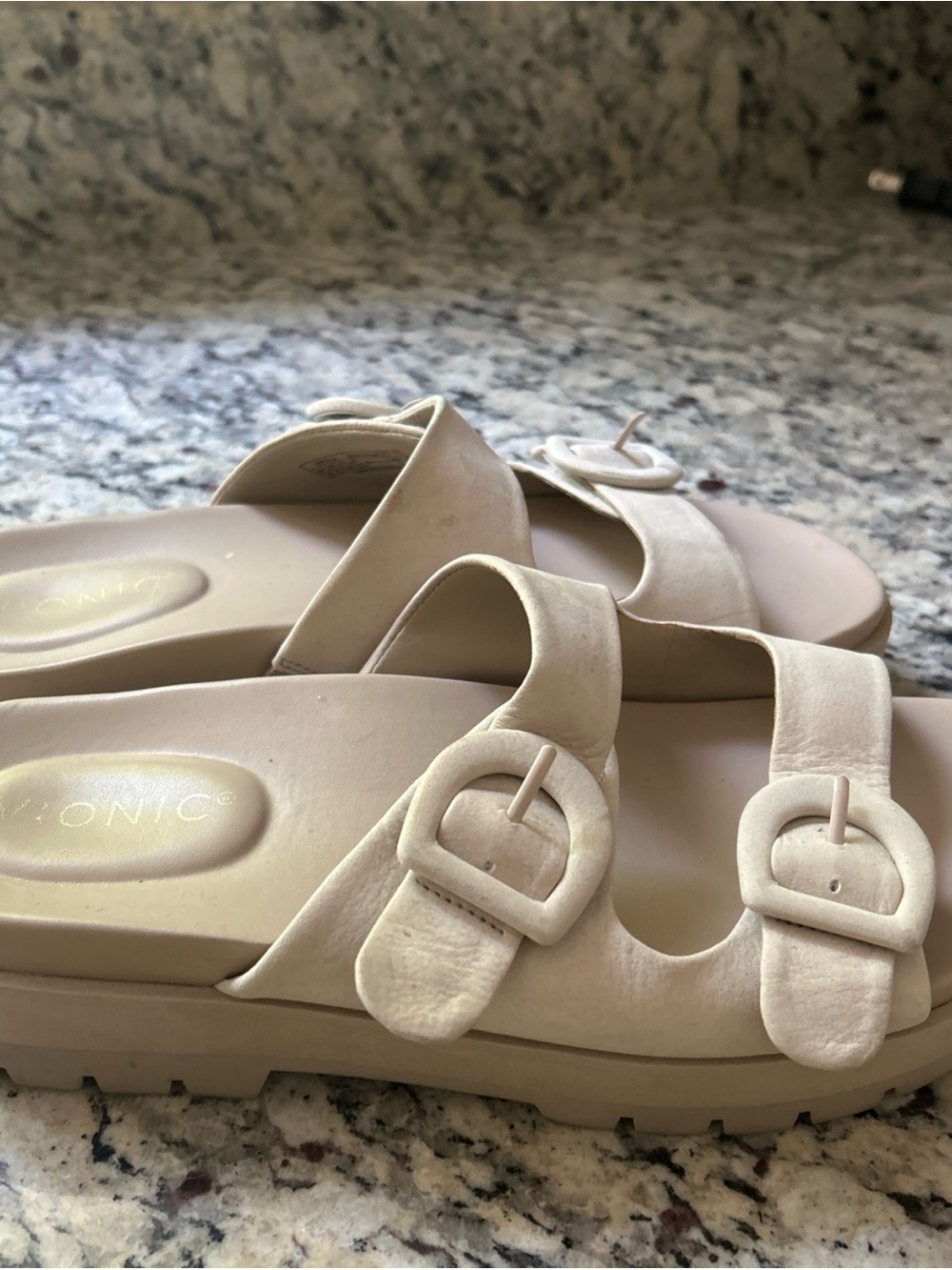 VIONIC Capitola Ivory Nubuck Platform Slide Sandals Adj Strap Size 9